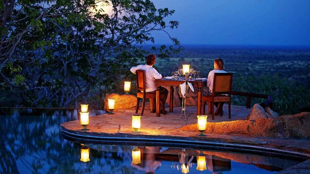 Romantic sundowners and special dining